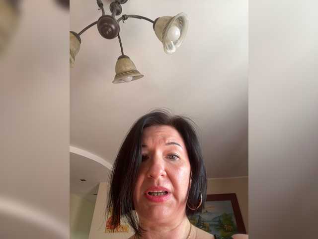 Lola-211 live cam preview