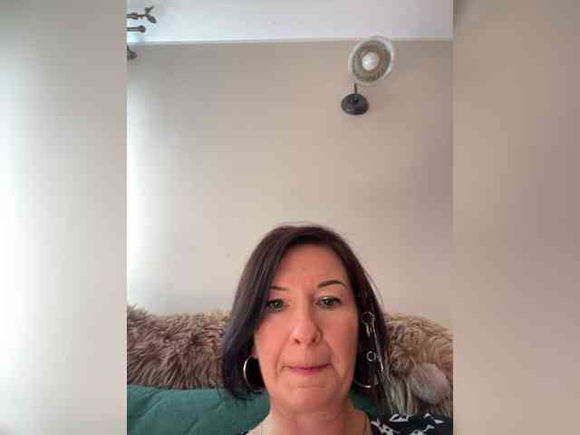 Lola-211 webcam