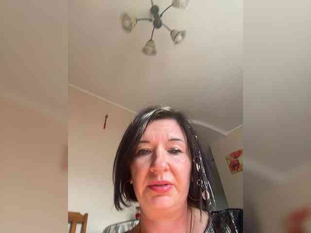 Lola-211 webcam