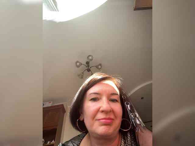 Lola-211 webcam