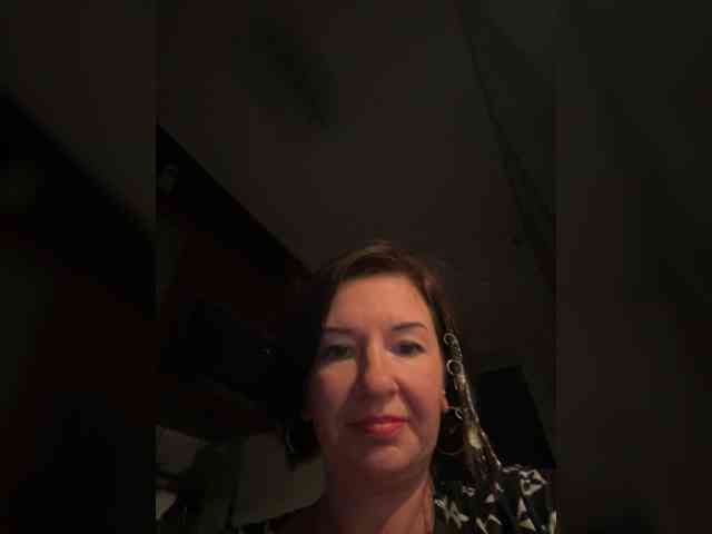 Lola-211 webcam