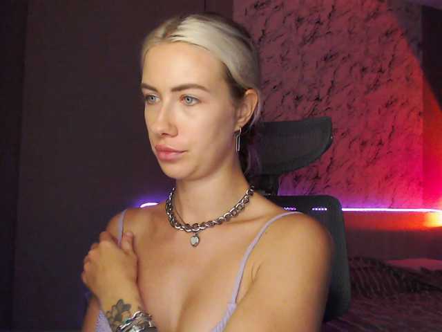 hailie-icon live cam on BongaCams