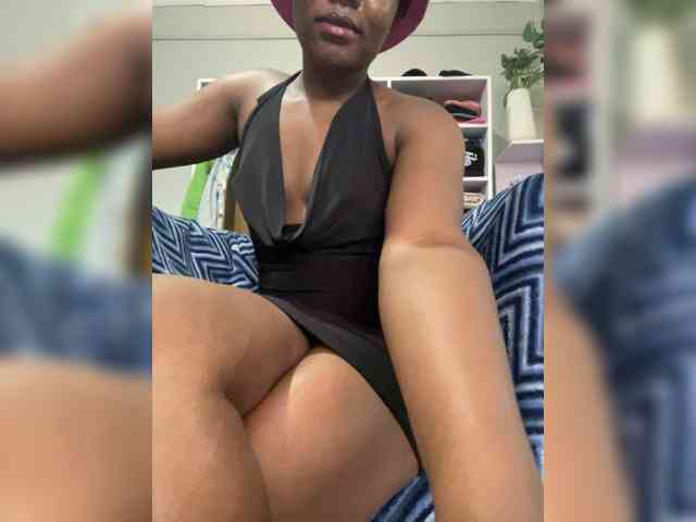 itsnadine webcam