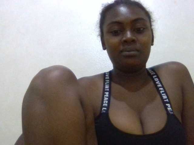 Anabelle-1 live cam preview