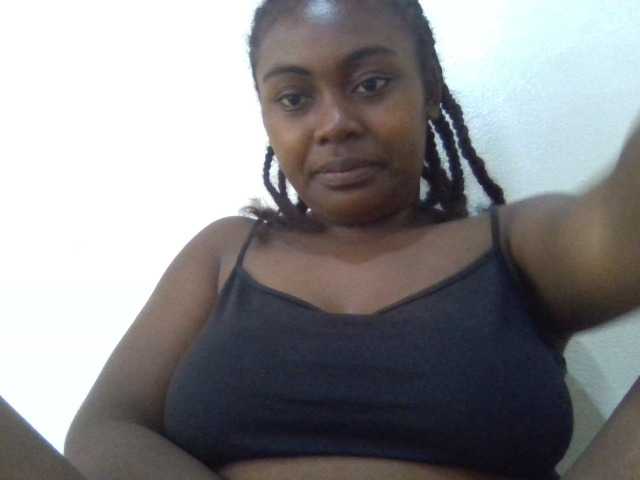 Anabelle-1 live cam on BongaCams