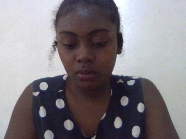 Anabelle-1 live cam preview