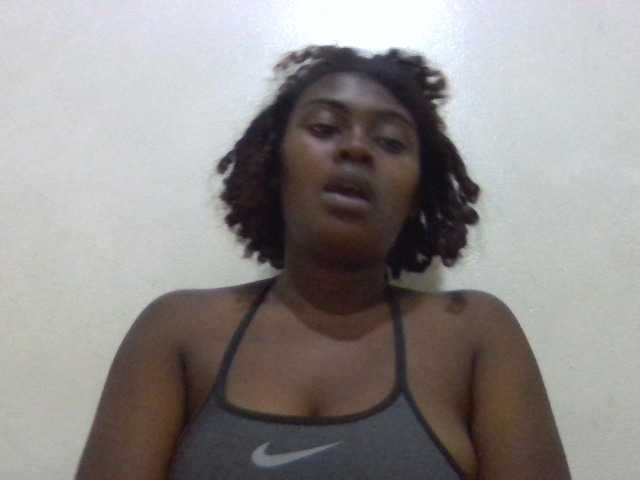 Anabelle-1 live cam on BongaCams