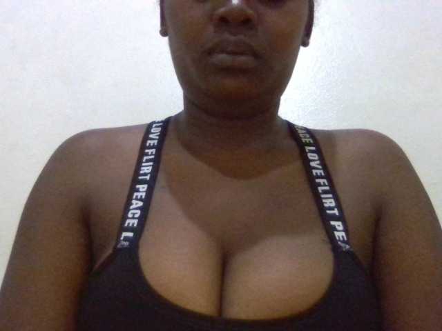 Anabelle-1, en vivo ahora en BongaCams