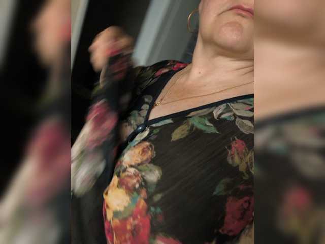 Olylia, en vivo ahora en BongaCams