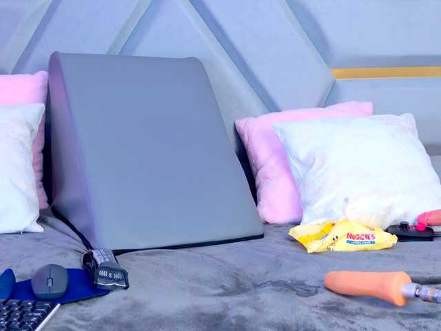 GeorginaBrooks live cam on BongaCams
