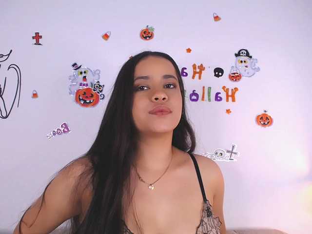 Kiley-luz live cam on BongaCams