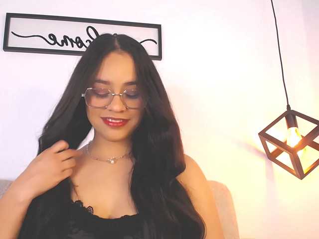 Kiley-luz live cam on BongaCams
