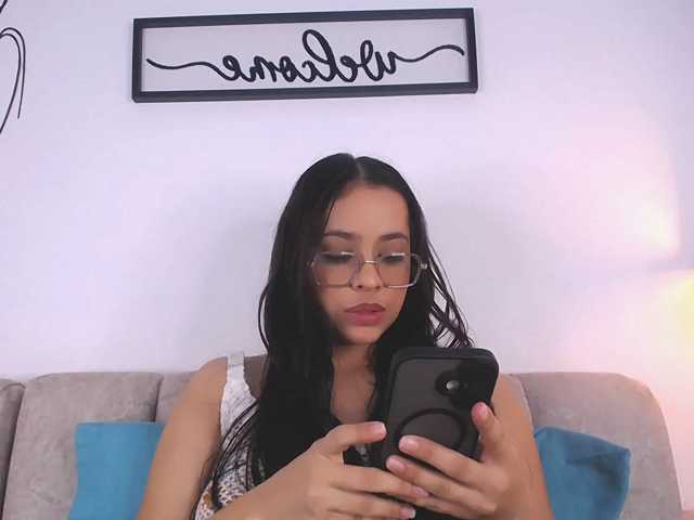 Kiley-luz live cam on BongaCams