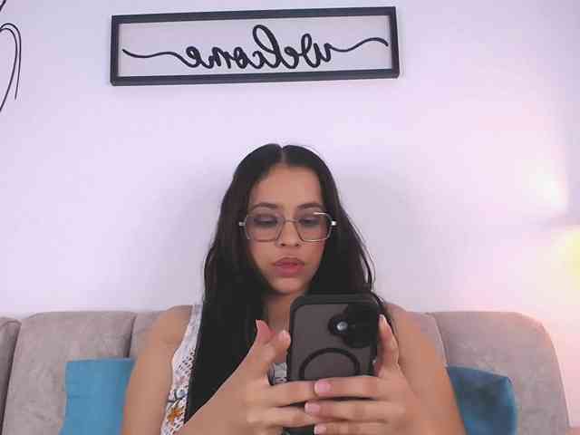 Kiley-luz - Girl 