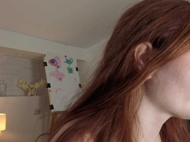 Natural-Mary live cam on BongaCams