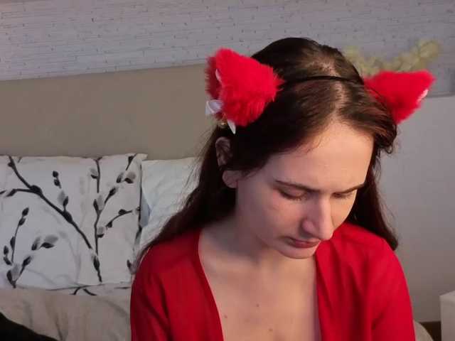 Natural-Mary, en directo ahora en BongaCams