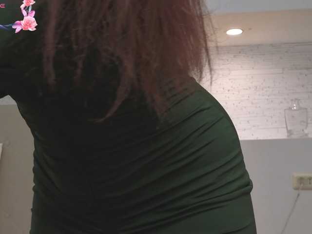 Natural-Mary live cam on BongaCams