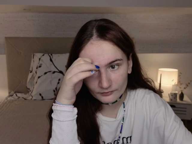 Natural-Mary live cam on BongaCams