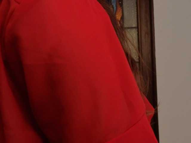 Natural-Mary, en directo ahora en BongaCams