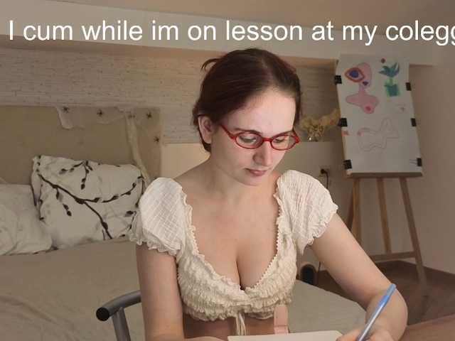 Natural-Mary live cam on BongaCams