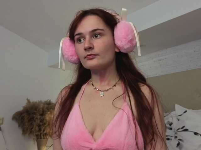 Natural-Mary live cam