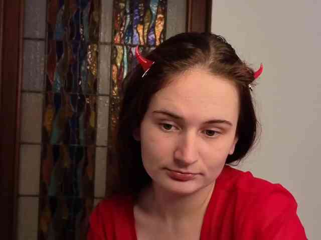 Natural-Mary Live Webcam on BongaCams