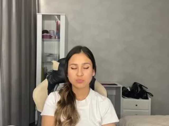 CathrineDickow live cam on BongaCams