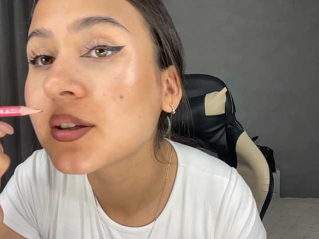 CathrineDickow live cam on BongaCams