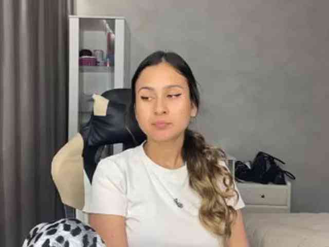 mindylowland webcam