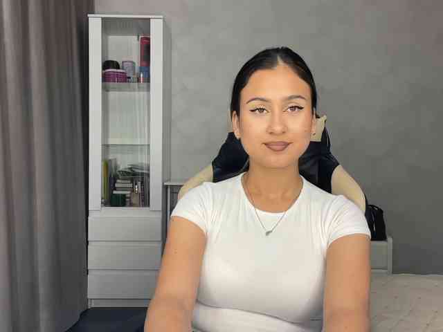 mindylowland webcam