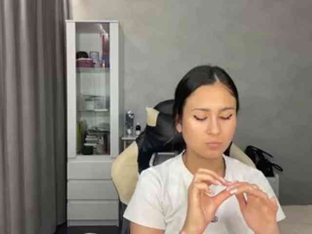 mindylowland webcam
