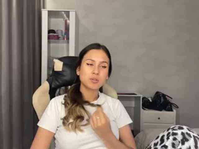 mindylowland webcam