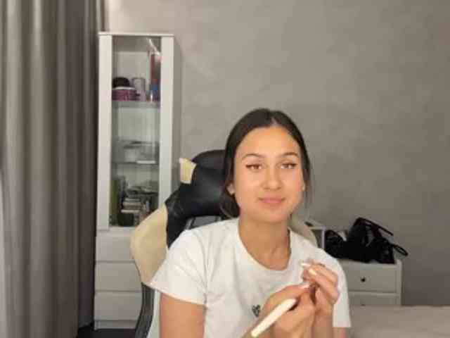 mindylowland webcam