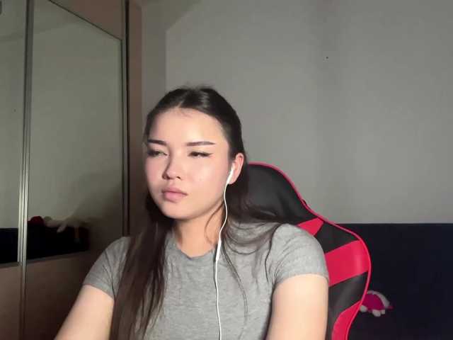 OfeliaHarger live cam on BongaCams
