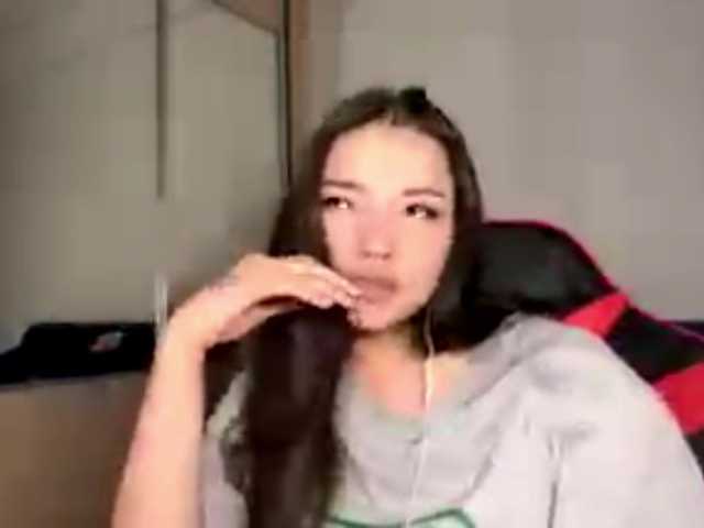 OfeliaHarger live cam on BongaCams