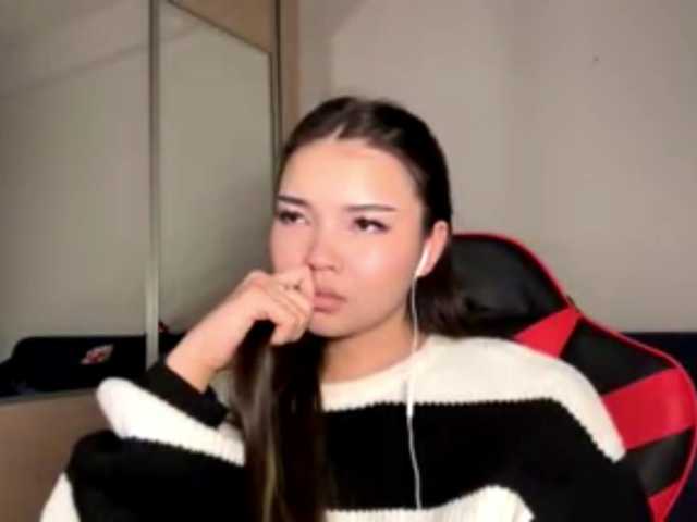 OfeliaHarger live cam on BongaCams