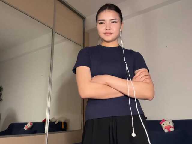 OfeliaHarger live cam on BongaCams