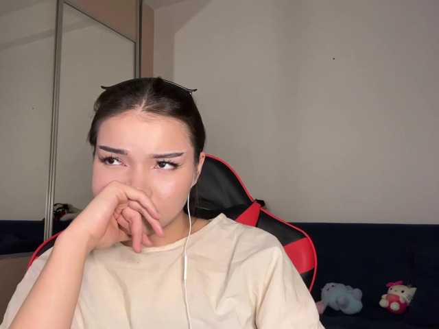 OfeliaHarger live cam on BongaCams