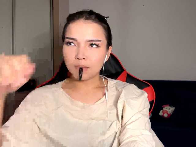 OfeliaHarger live cam on BongaCams