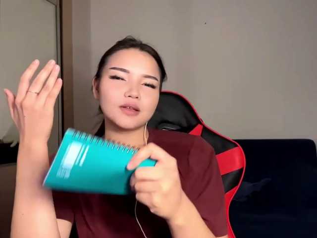 OfeliaHarger live cam on BongaCams