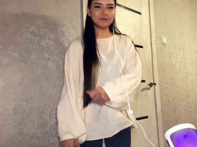OfeliaHarger webcam