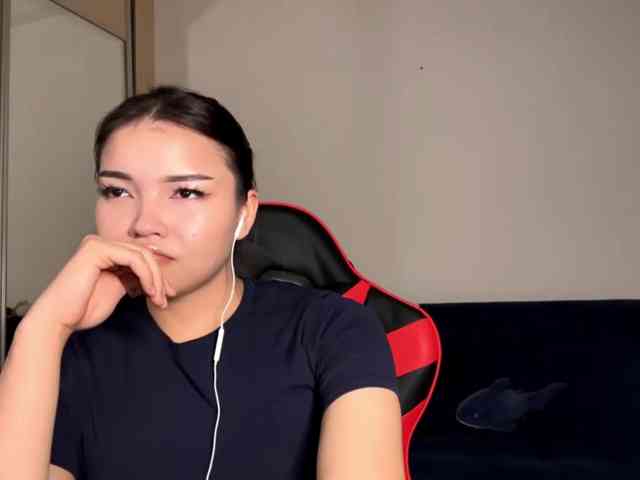 OfeliaHarger webcam