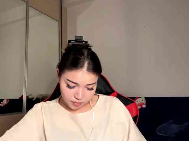 OfeliaHarger webcam