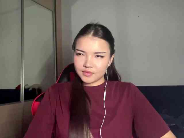 OfeliaHarger webcam