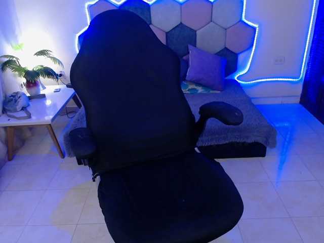 raven-dark live cam on BongaCams