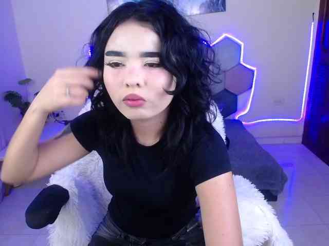 raven-dark webcam