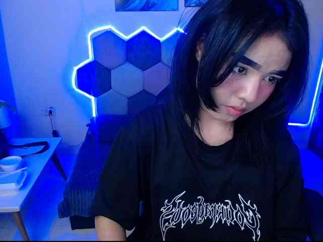 raven-dark webcam