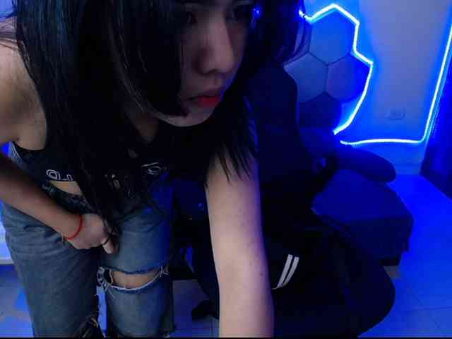 raven-dark webcam