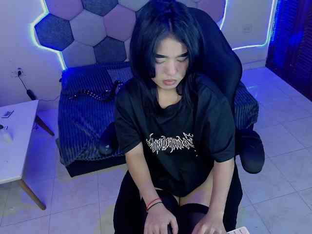 raven-dark webcam