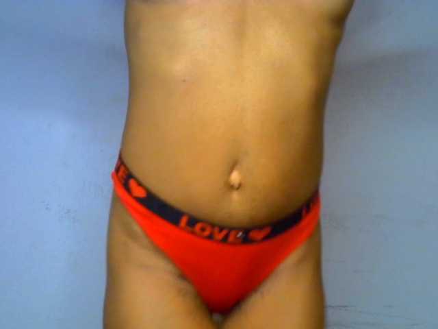 Juicypussy2 live cam on BongaCams